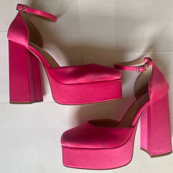 STEVE MADDEN PLATFORM HEELS - Picture 7 of 10